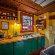 Crater Rim Cabin In Volcano Cheap Hotel Deals Rates Hotel