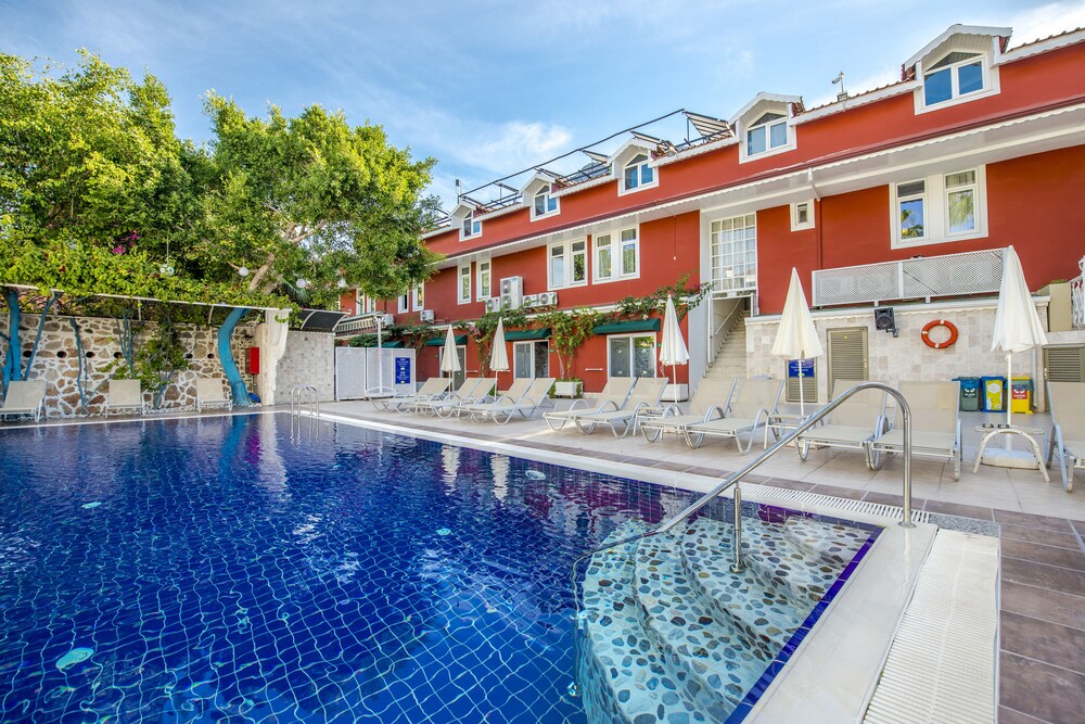 Tonoz Beach Hotel In Fethiye Turkey Expedia