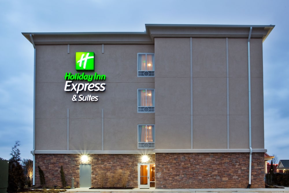 Holiday Inn Express Atlanta Airport West Camp Creek Market, an IHG