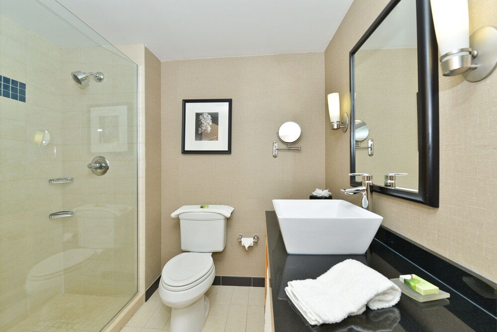 Cambria Hotel Ft Lauderdale, Airport South & Cruise Port