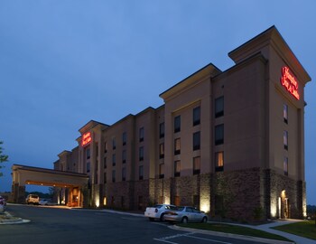 Hampton Inn & Suites Winston-Salem/University Area, NC