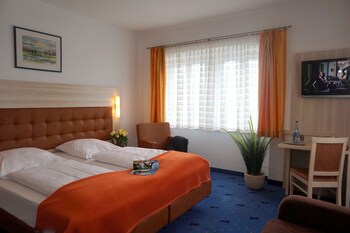 Hotel Rappen Rothenburg Ob Der Tauber Reviews Photos Rates