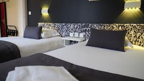 Premium bedding, desk, free WiFi
