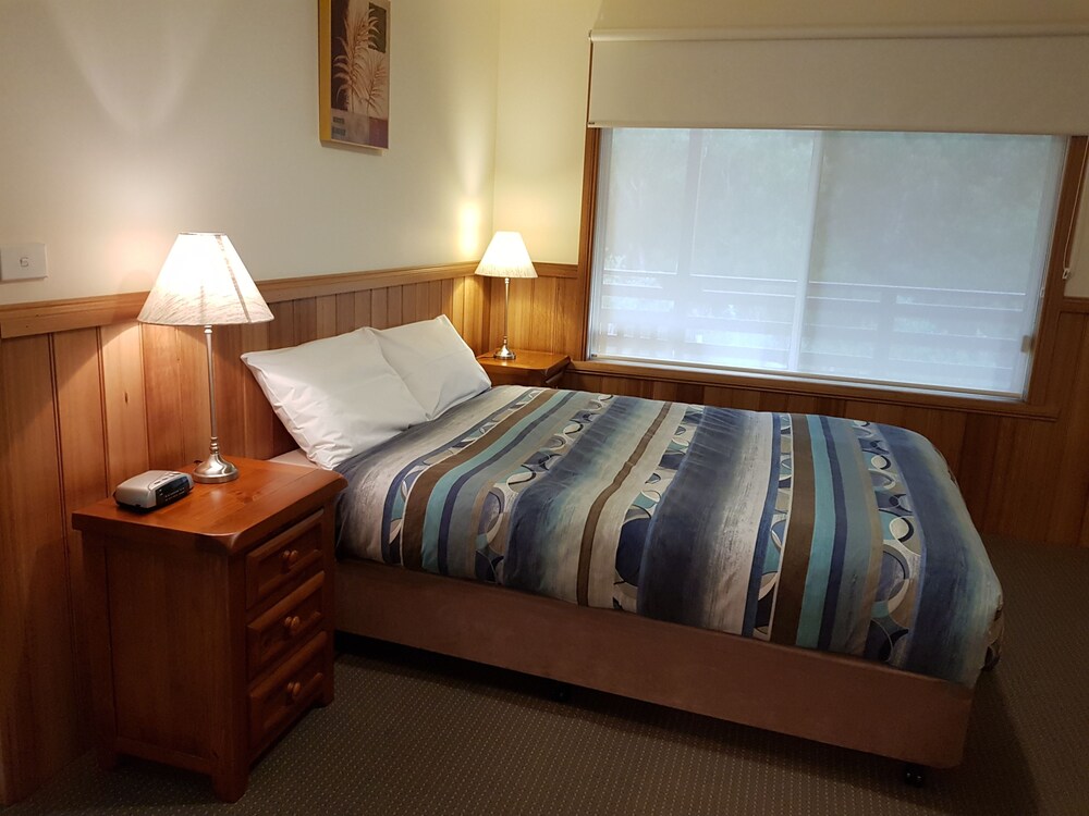 Driftwood Strahan Villas