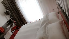 Minibar, in-room safe, desk, soundproofing