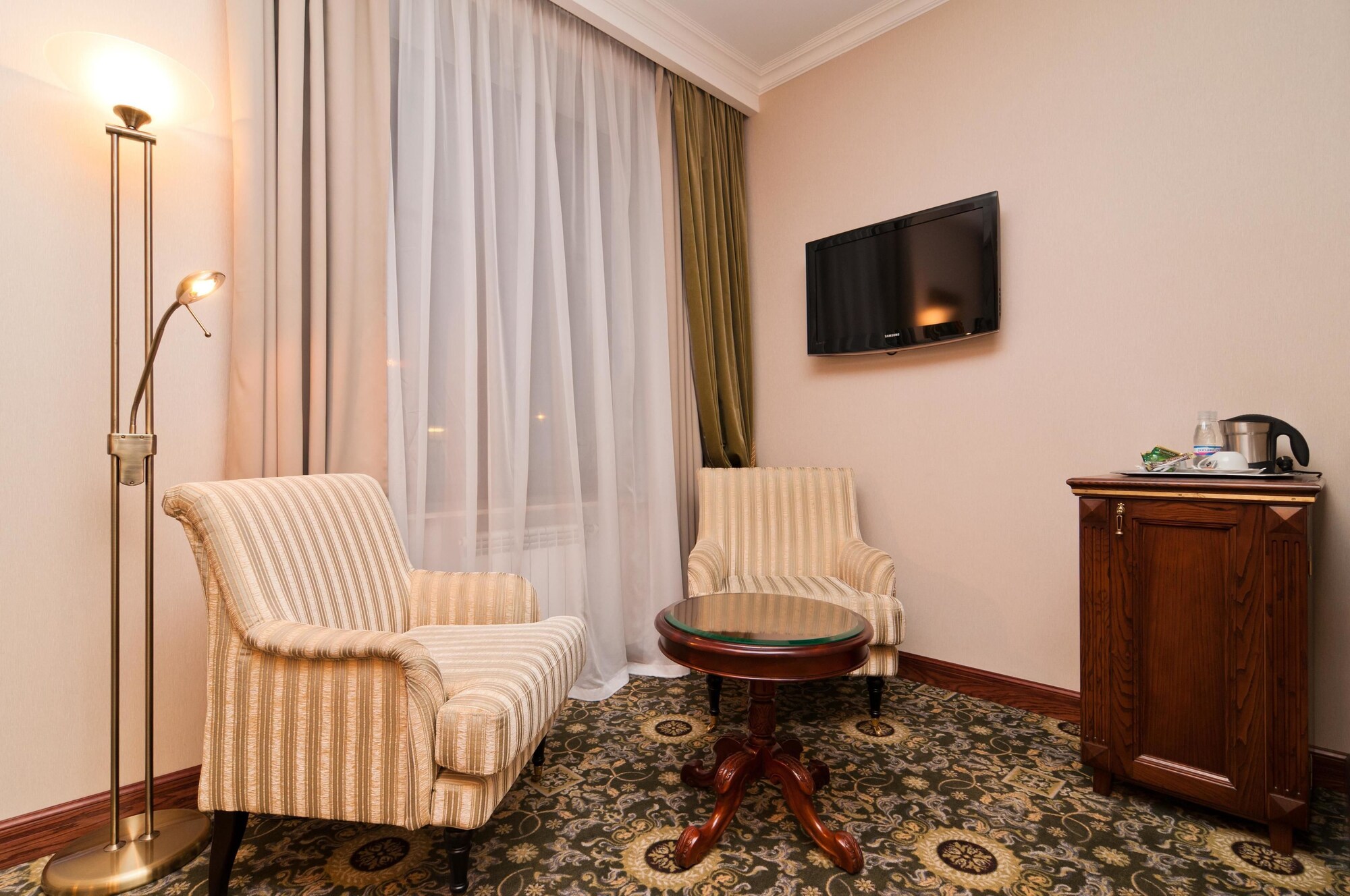 Елисеевский отель санкт-петербург. Отель санкт-петербург в санкт-петербурге 4 звезды. Таврический отель санкт-петербург 4 звезды. Гостиница оникс канск. Отель санкт-петербург в санкт-петербурге 4 звезды.