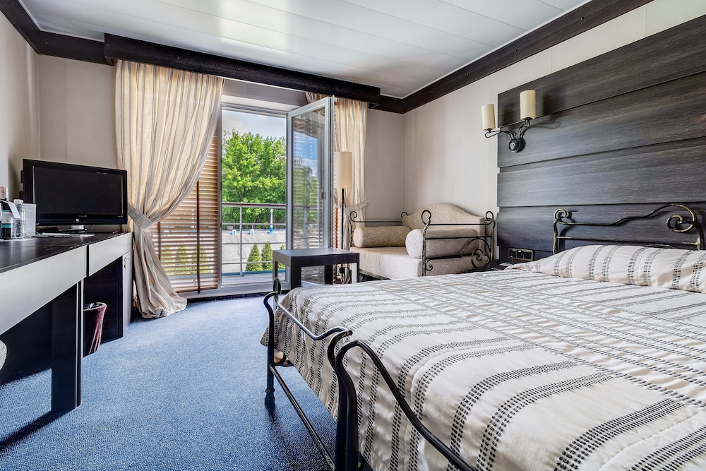 Photo - Bakkara Hotel