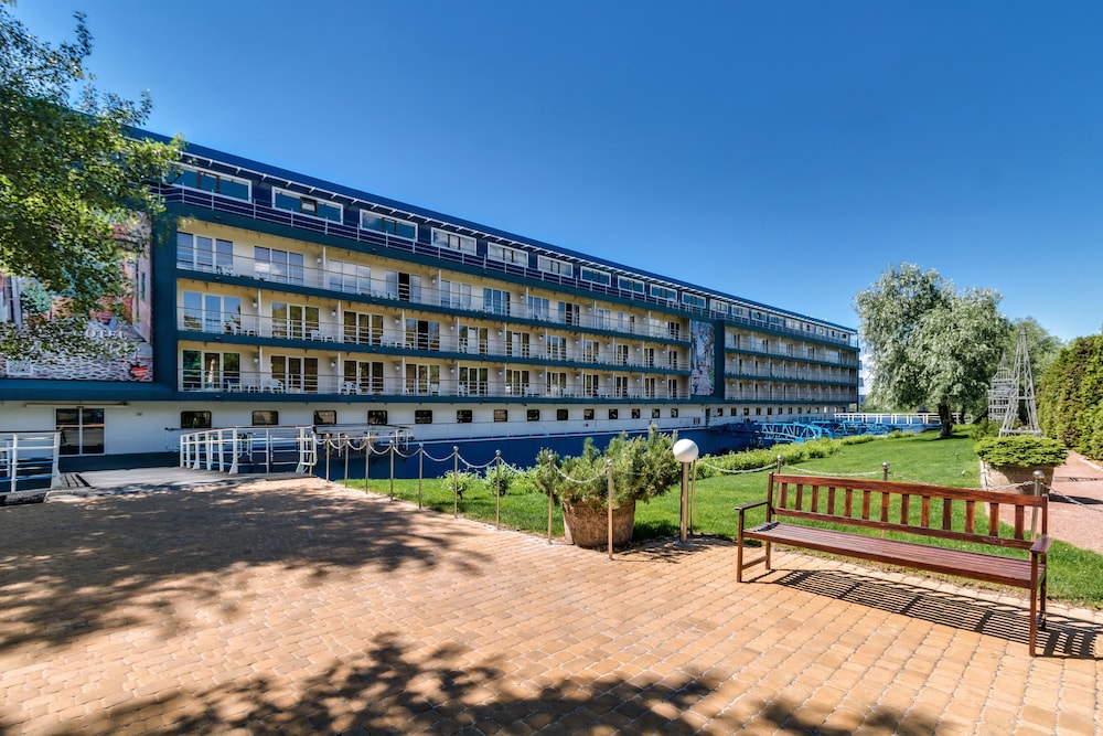 Photo - Bakkara Hotel