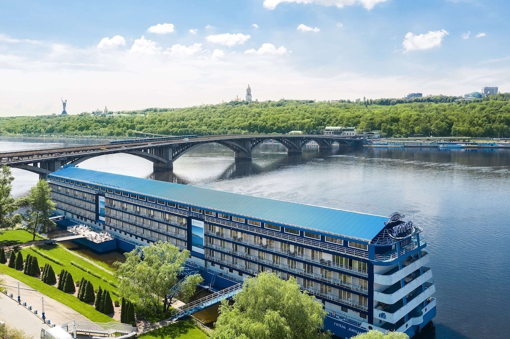 Photo - Bakkara Hotel