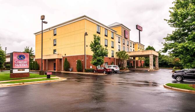 Comfort Suites Mcdonough Atlanta South In Griffin Ga Expedia