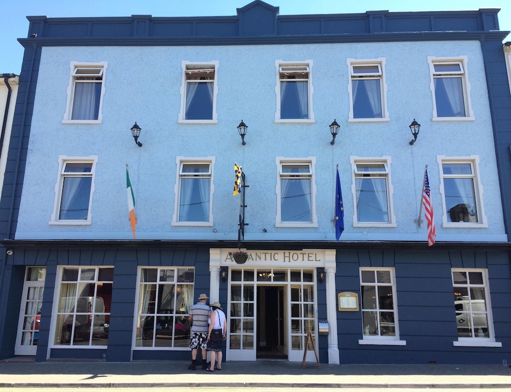 Atlantic Hotel in Lahinch, Ireland