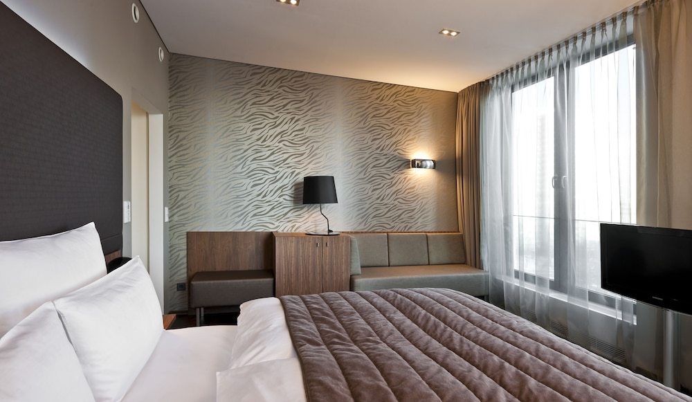 COSMO Hotel Berlin Mitte: 2018 Room Prices from $93, Deals & Reviews ... COSMO Hotel Berlin Mitte: 2018 Room Prices from $93, Deals & Reviews ...