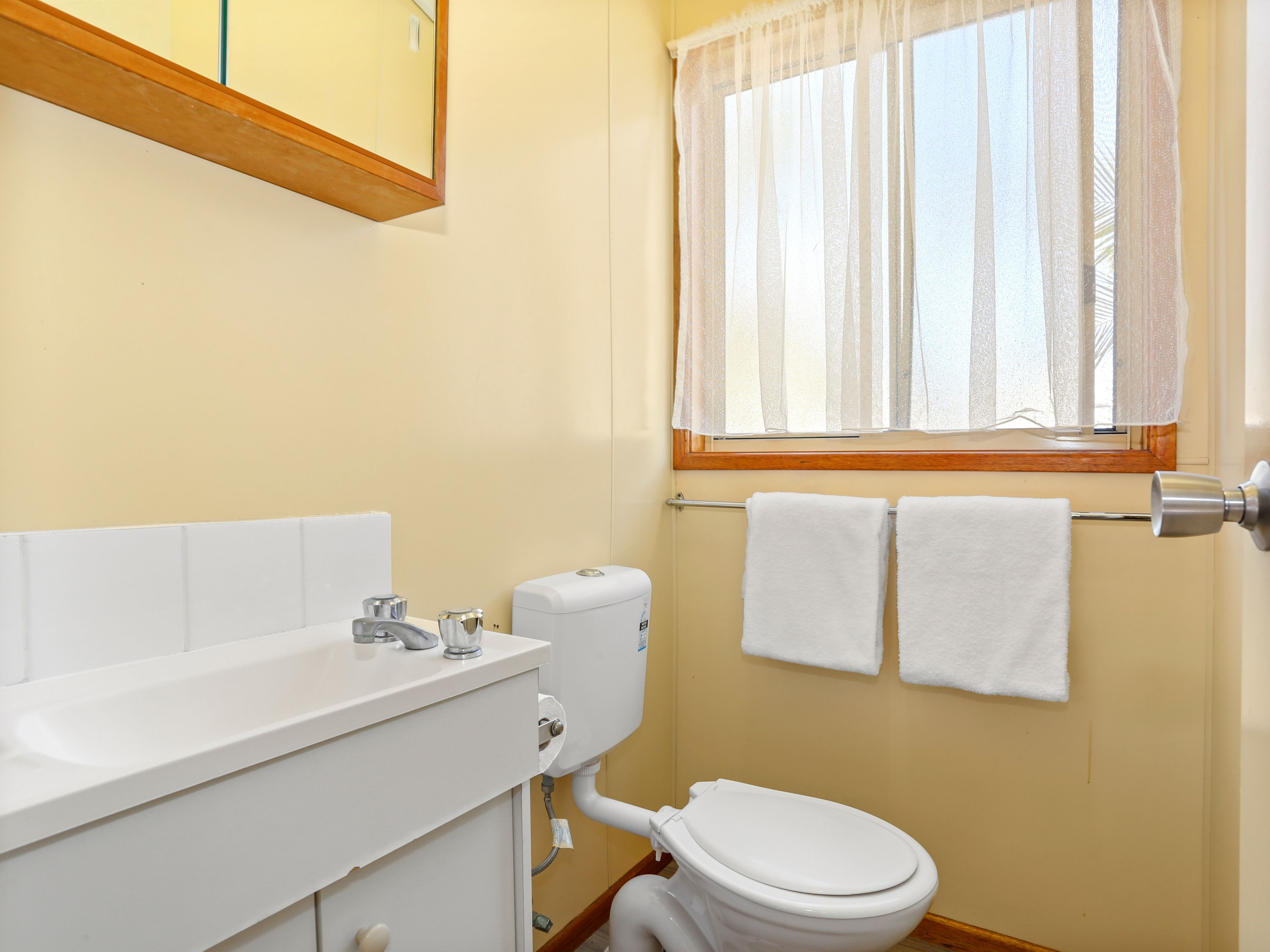 Blue Dolphin Holiday Resort