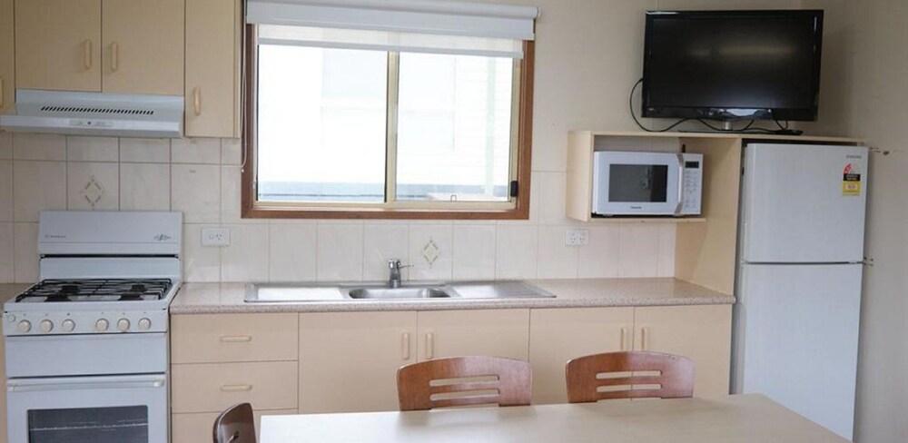 Private kitchenette, NRMA Merimbula Beach Holiday Resort