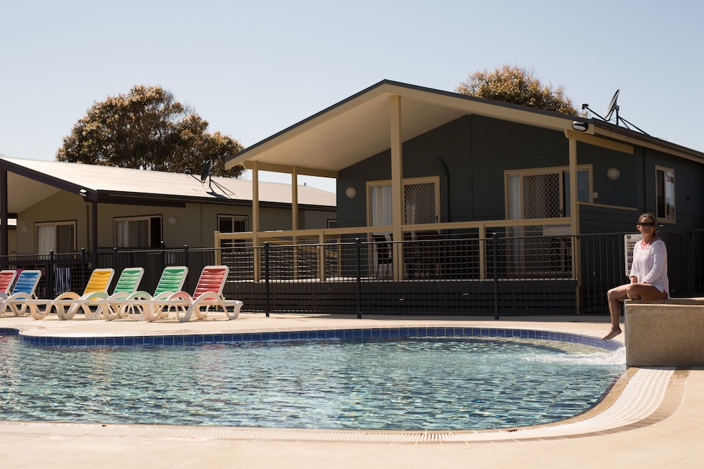 Outdoor pool, NRMA Merimbula Beach Holiday Resort