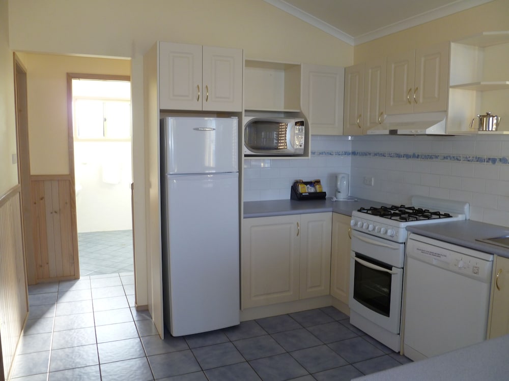 Private kitchen, NRMA Merimbula Beach Holiday Resort