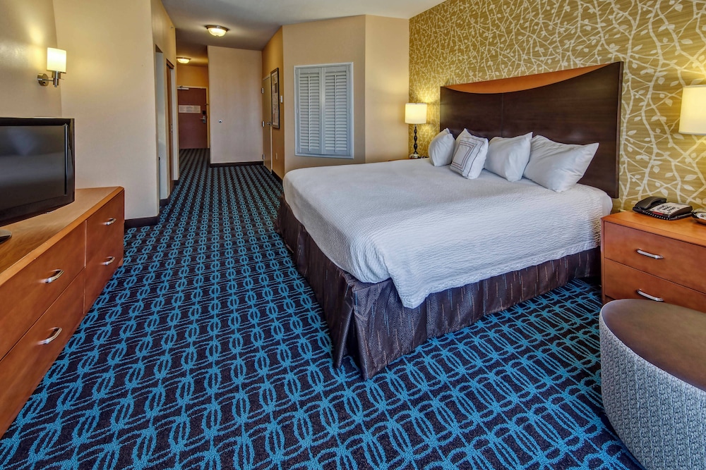 Fairfield Inn & Suites by Marriott Oklahoma City-Warr Acres