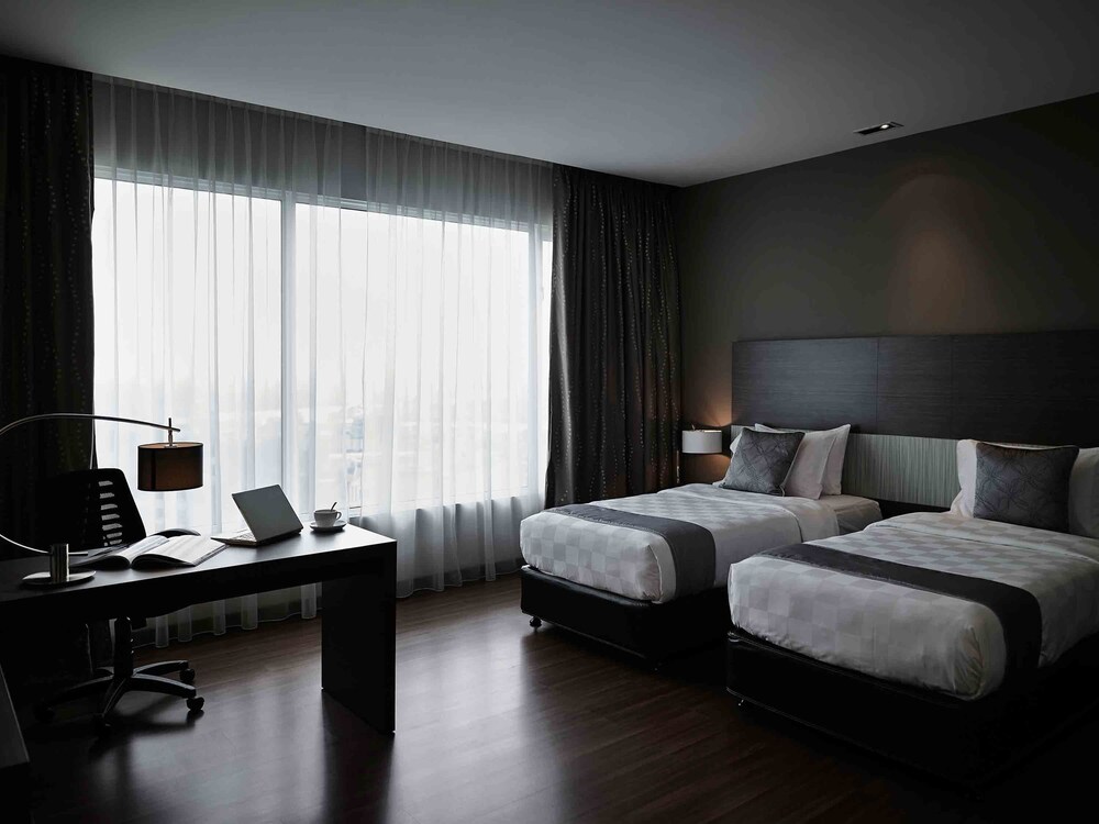 Pullman Hotel Kuching Room Rates Pullman Hotel Kuching Room Rates