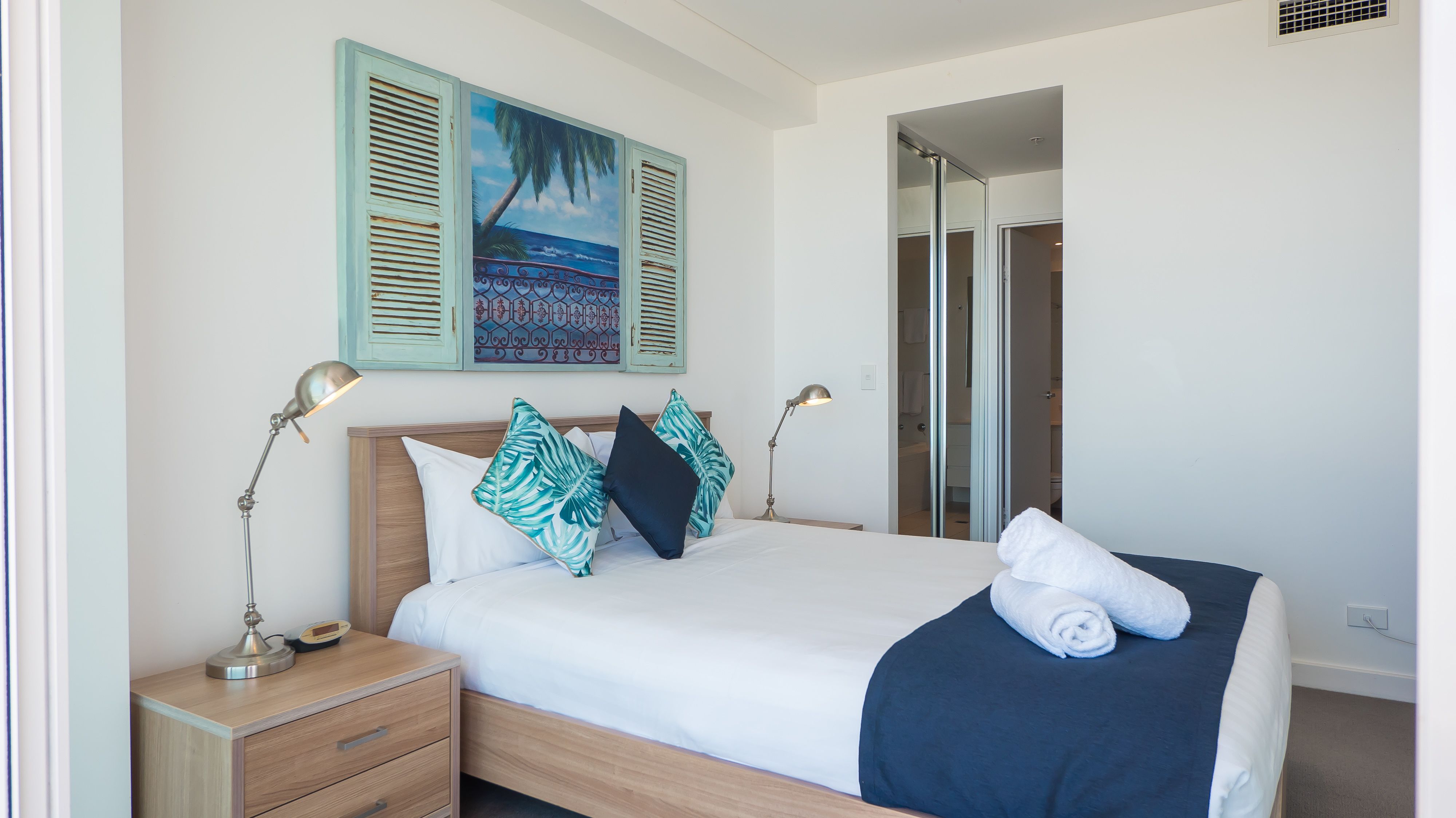 Kirra Surf Apartments