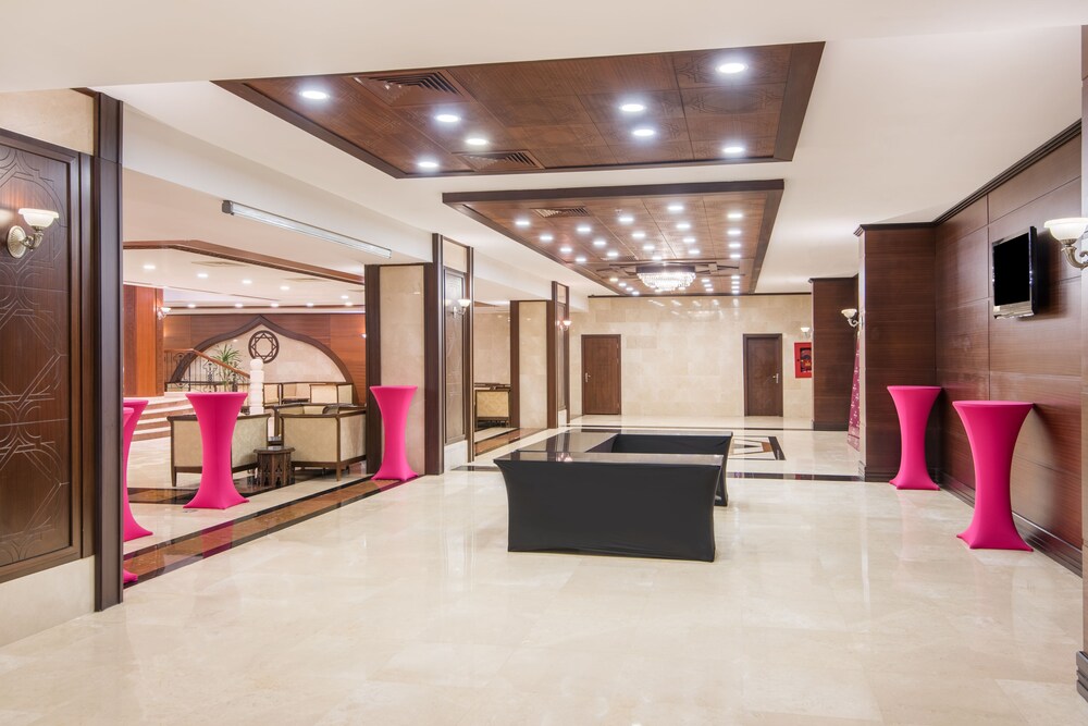 Crowne Plaza Hotel Antalya Antalya Tur Aarp Travel Center