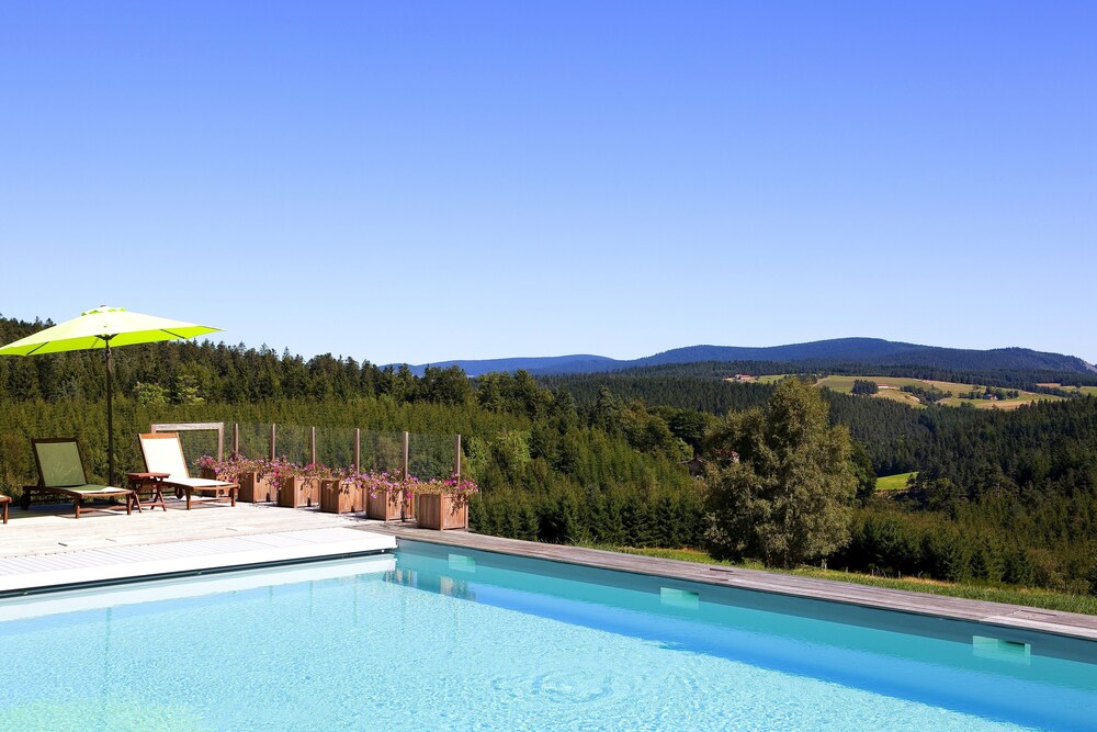 Hotel St Bonnet Le Froid Hotel St Bonnet Le Froid