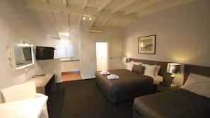 Premium bedding, minibar, individually decorated, individually furnished