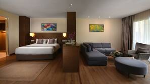 Minibar, in-room safe, soundproofing, free WiFi