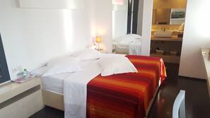 Coffre-forts dans les chambres, chambres insonorisées, Wi-Fi gratuit