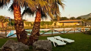 Seasonal outdoor pool