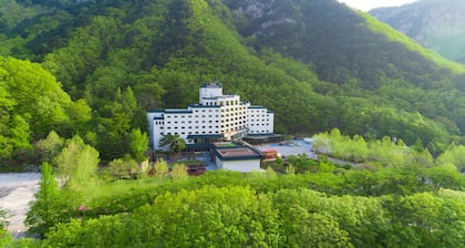 Kensington Hotel Seorak