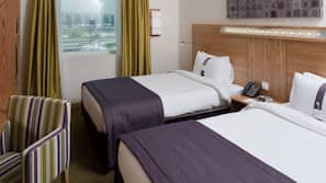 Minibar, in-room safe, desk, free cots/infant beds