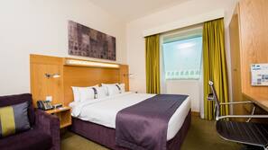Minibar, in-room safe, desk, free cots/infant beds
