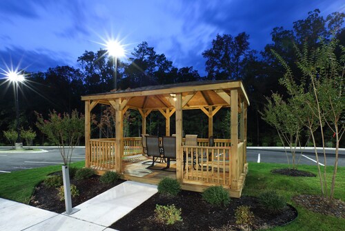 The Best Hotels Closest to P. Allen Smith Garden Home at Moss ...