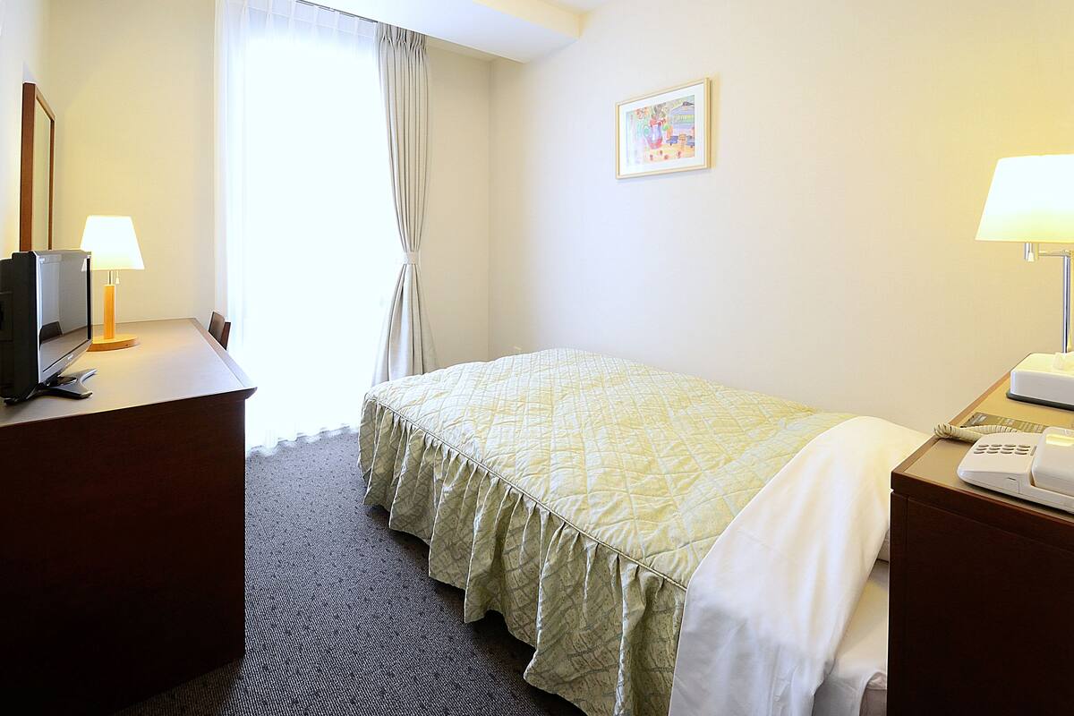 銀座国際ホテル 口コミ 部屋写真 料金 お得情報 エクスペディア