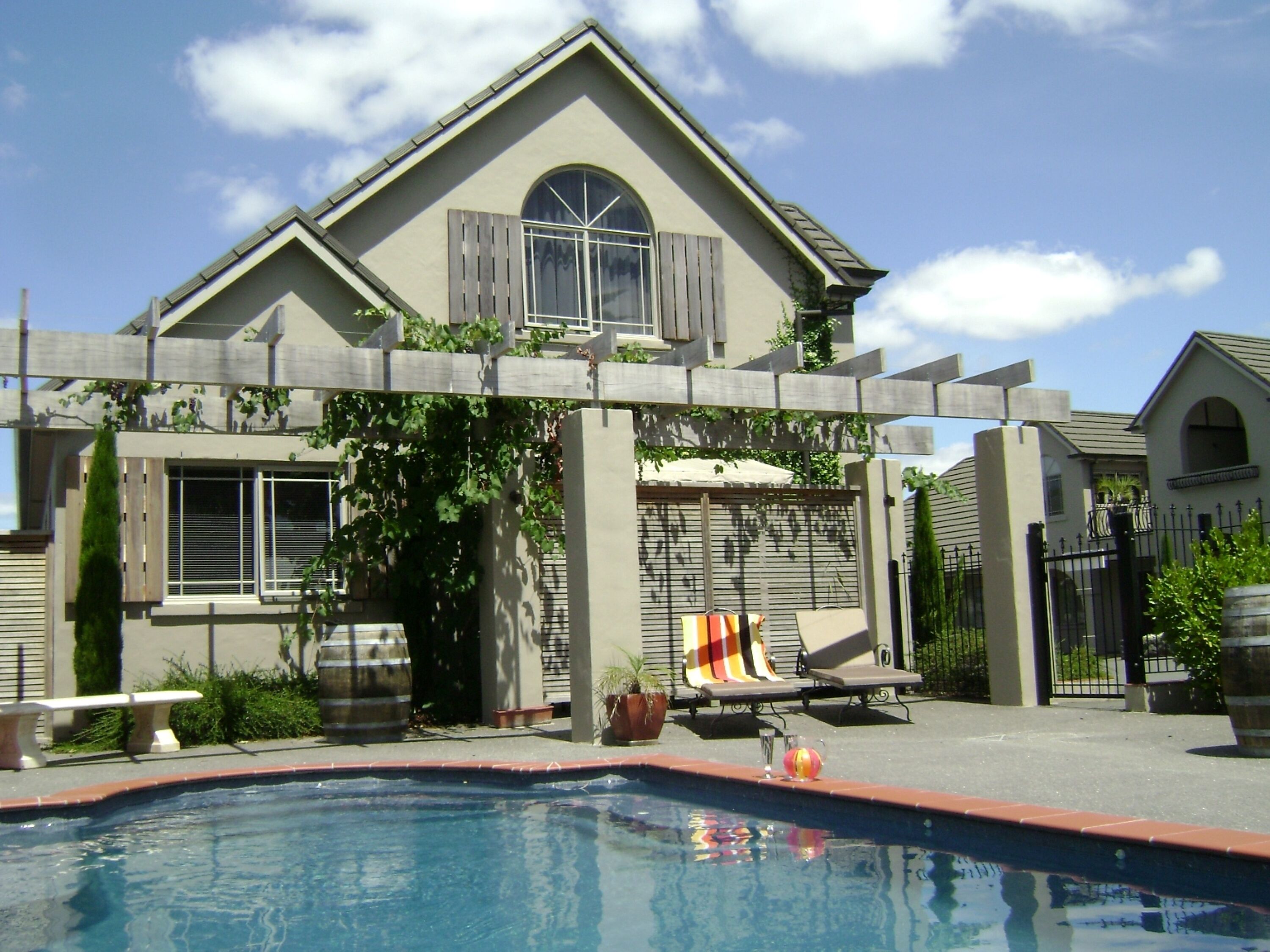 ロッジ ボルドー 口コミ 部屋写真 料金 お得情報 エクスペディア