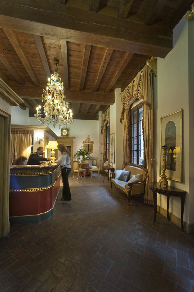 Relais Castello Bevilacqua In Bevilacqua Cheap Hotel Deals