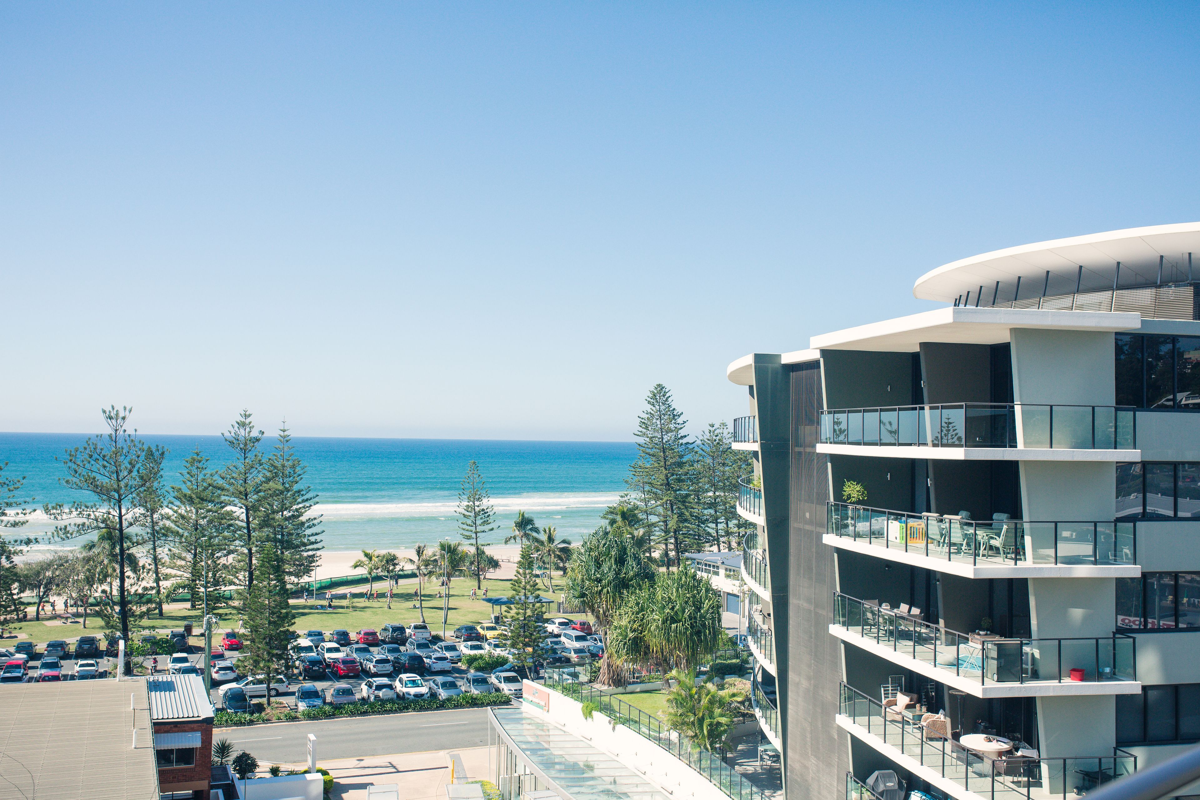 Ambience on Burleigh Beach