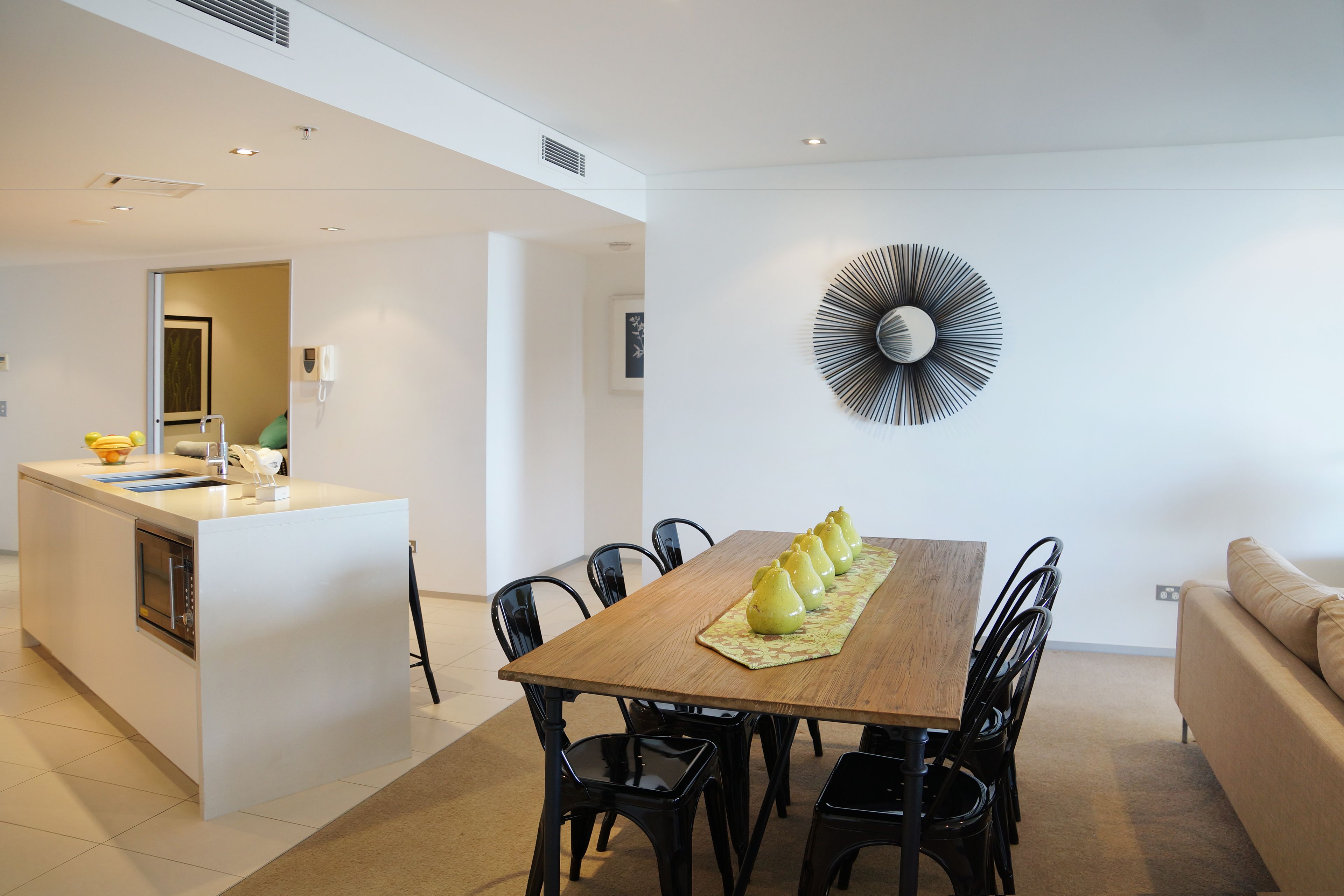 Ambience on Burleigh Beach