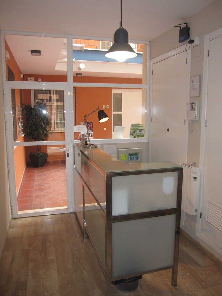 Apartamentos Metrópolis Sevilla Seville 2019 Hotel - 