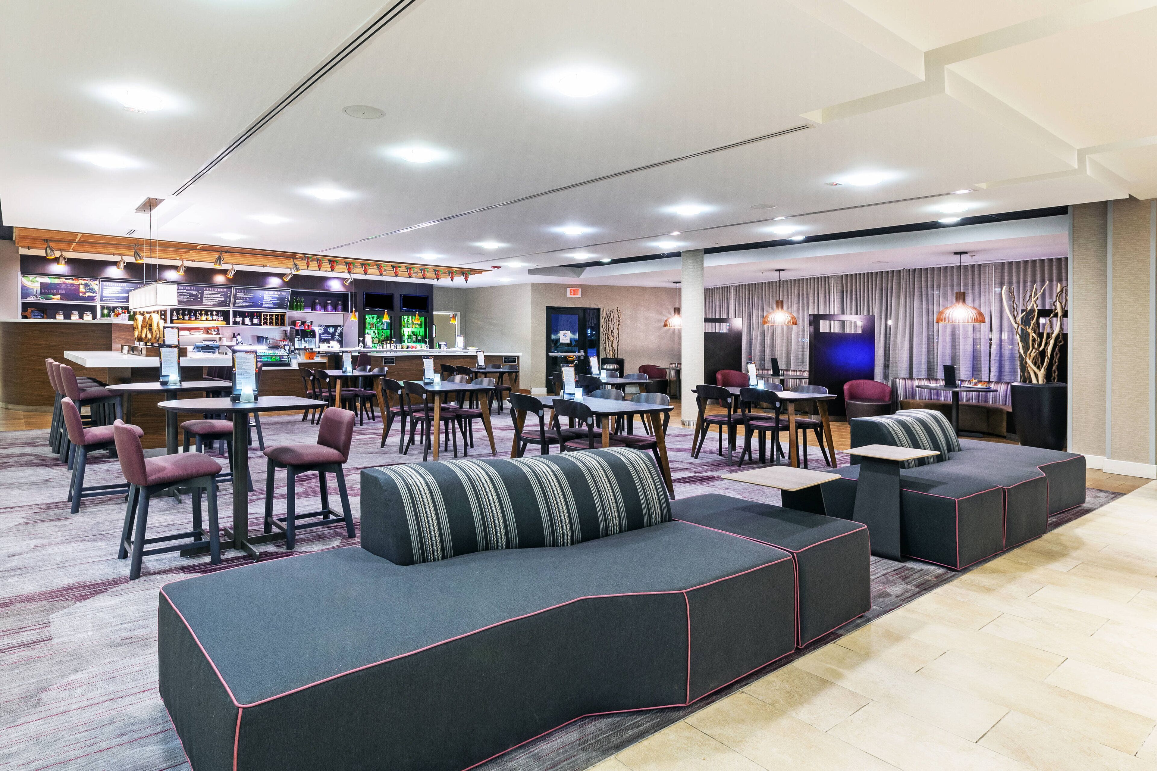 Marriott Tulsa Hotel Southern Hills In Tulsa Ok Expedia