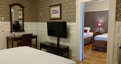 Thayers Inn