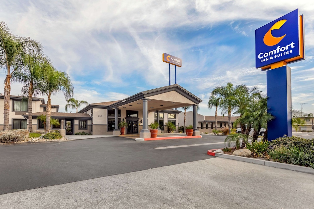 Comfort Inn And Suites Colton In San Bernardino Hotel Rates