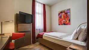 Allergikerbettwaren, Zimmersafe, Schreibtisch, Verdunkelungsvorhänge