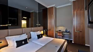 In-room safe, soundproofing, free WiFi, linens