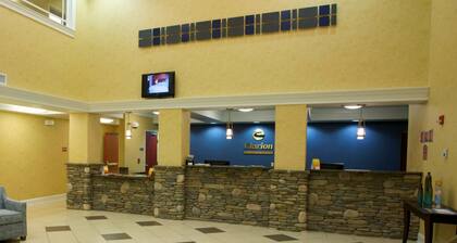 Clarion Inn Near Island Drive