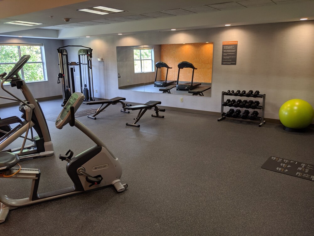 Fitness facility, La Quinta Inn & Suites by Wyndham Montgomery