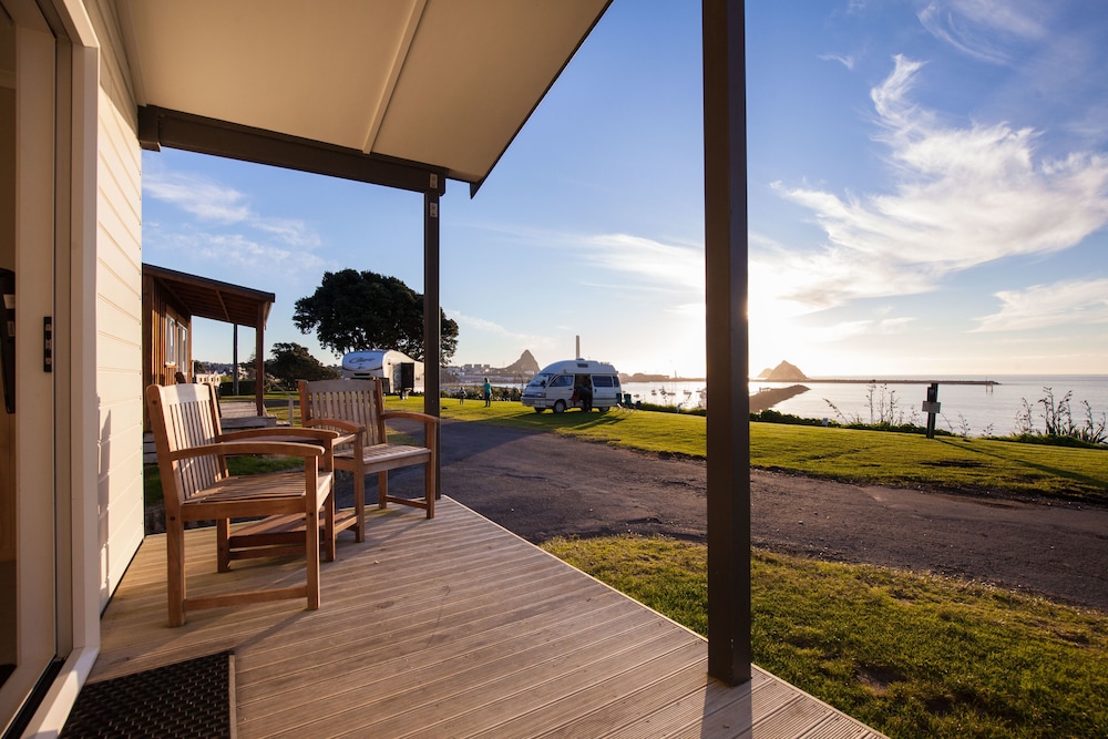 Belt Road Seaside Holiday Park In New Plymouth Hotel Rates - 