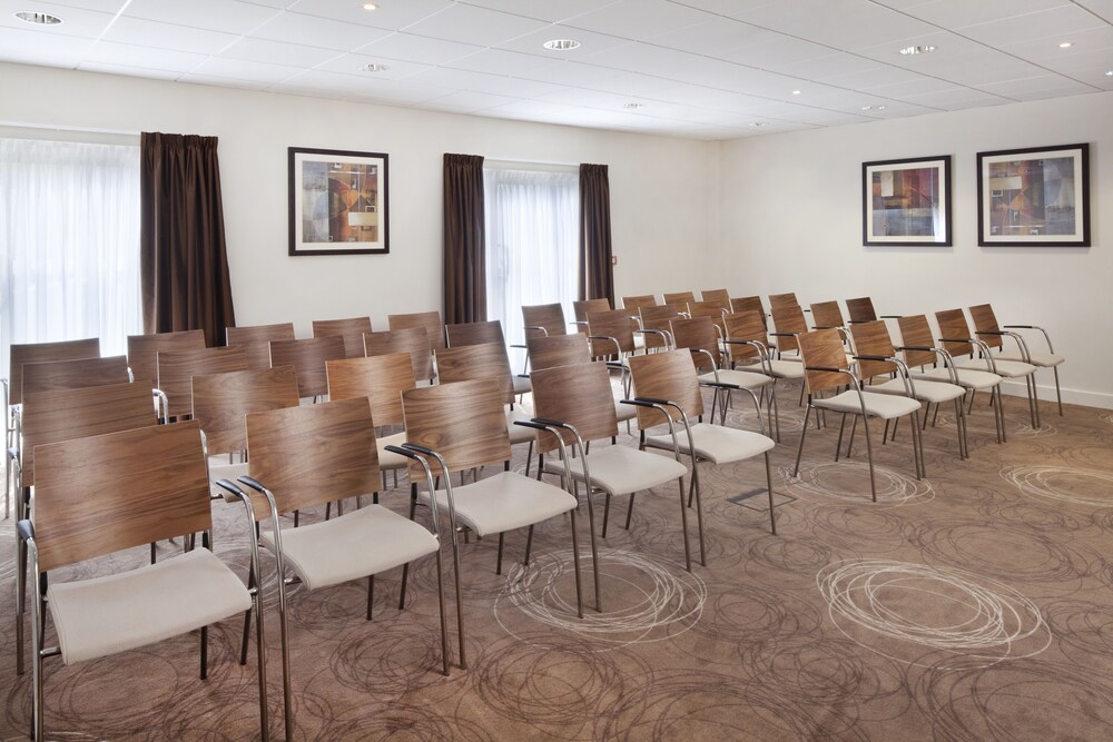 Holiday Inn Winchester, an IHG Hotel