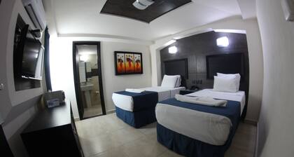 Hotel Portonovo Plaza Malecón