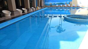 Outdoor pool, open 9 AM to 9 PM, sun loungers